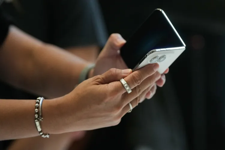 Your old phone can still hold up